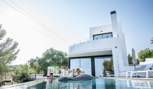 Odsprzedaż - Villa - Benissa - Costa Blanca