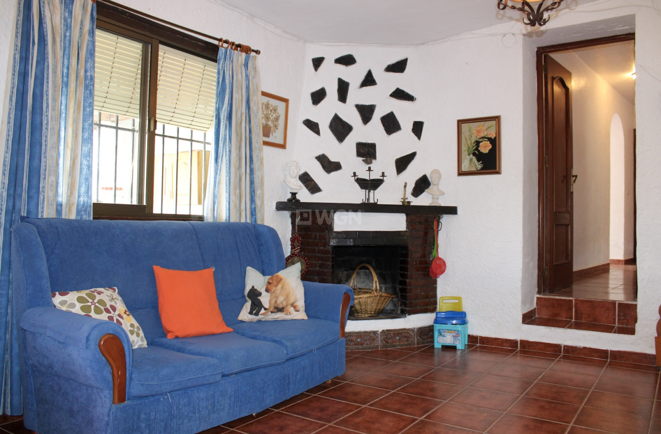 Odsprzedaż - Villa - Nerja - Costa del Sol