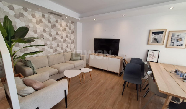 Odsprzedaż - Villa - Torrevieja - Los Frutales
