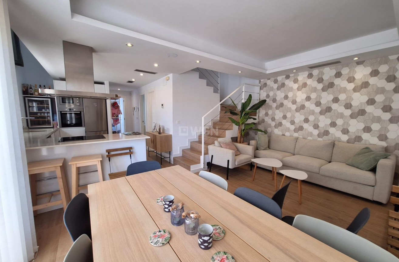 Odsprzedaż - Villa - Torrevieja - Los Frutales