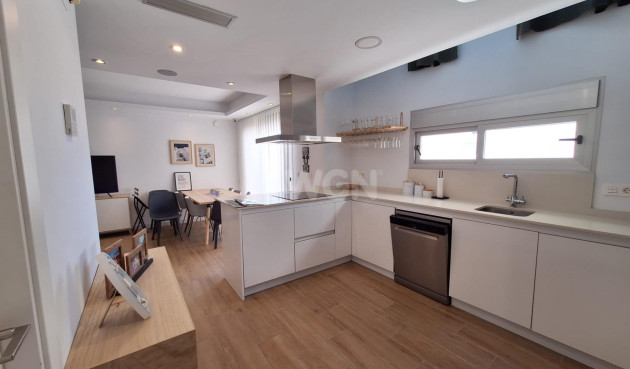 Odsprzedaż - Villa - Torrevieja - Los Frutales