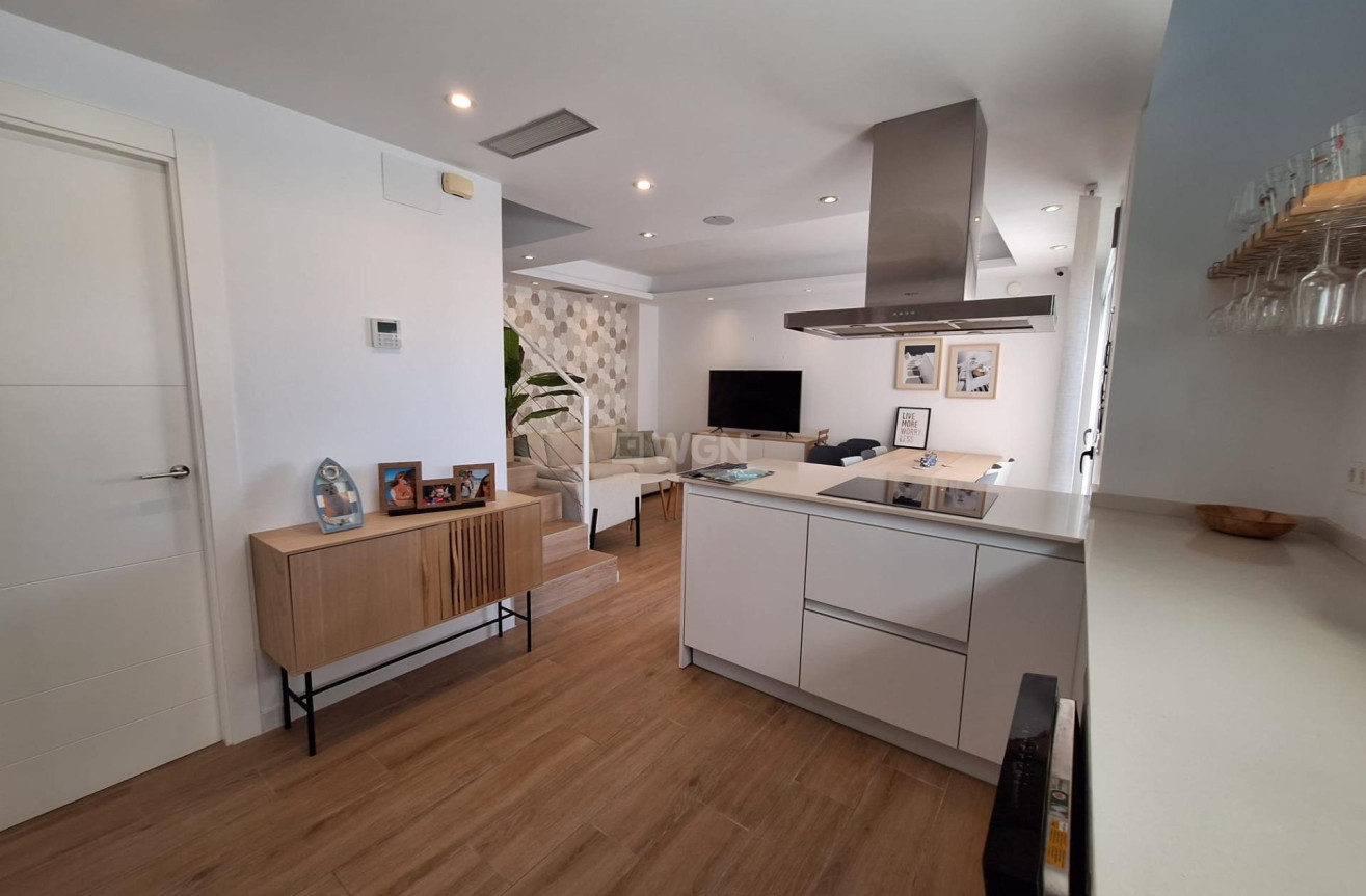 Odsprzedaż - Villa - Torrevieja - Los Frutales