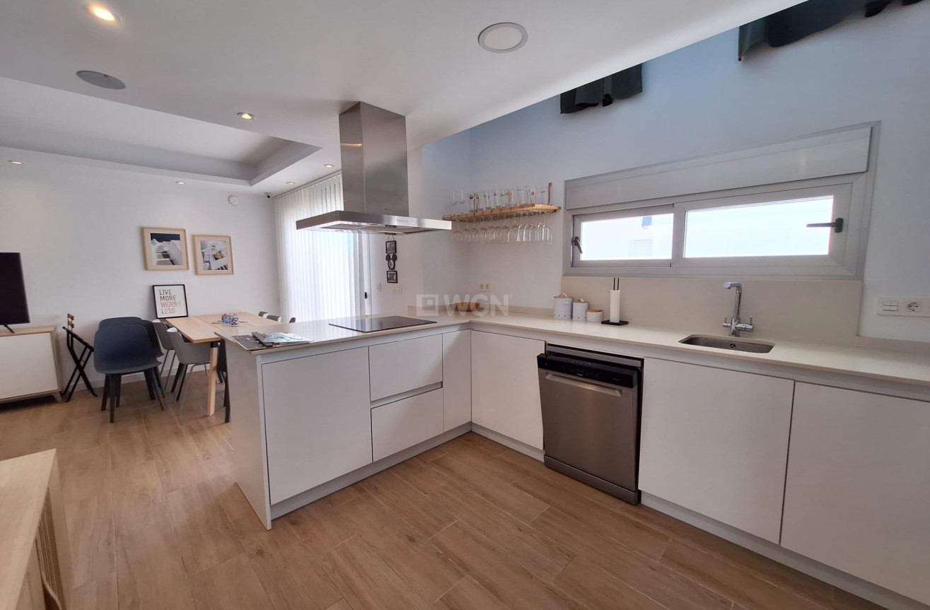Odsprzedaż - Villa - Torrevieja - Los Frutales