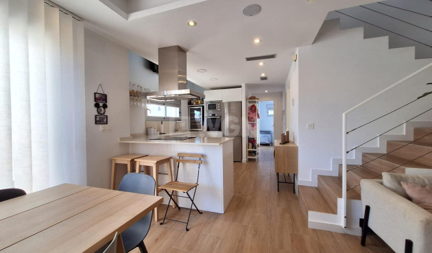 Odsprzedaż - Villa - Torrevieja - Los Frutales