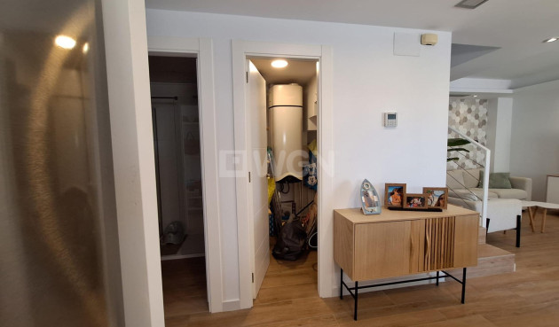 Odsprzedaż - Villa - Torrevieja - Los Frutales