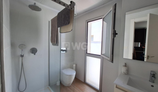 Odsprzedaż - Villa - Torrevieja - Los Frutales