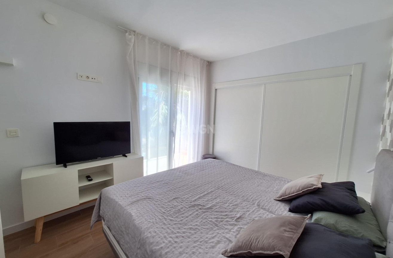 Odsprzedaż - Villa - Torrevieja - Los Frutales