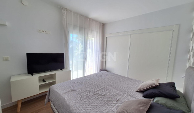 Odsprzedaż - Villa - Torrevieja - Los Frutales