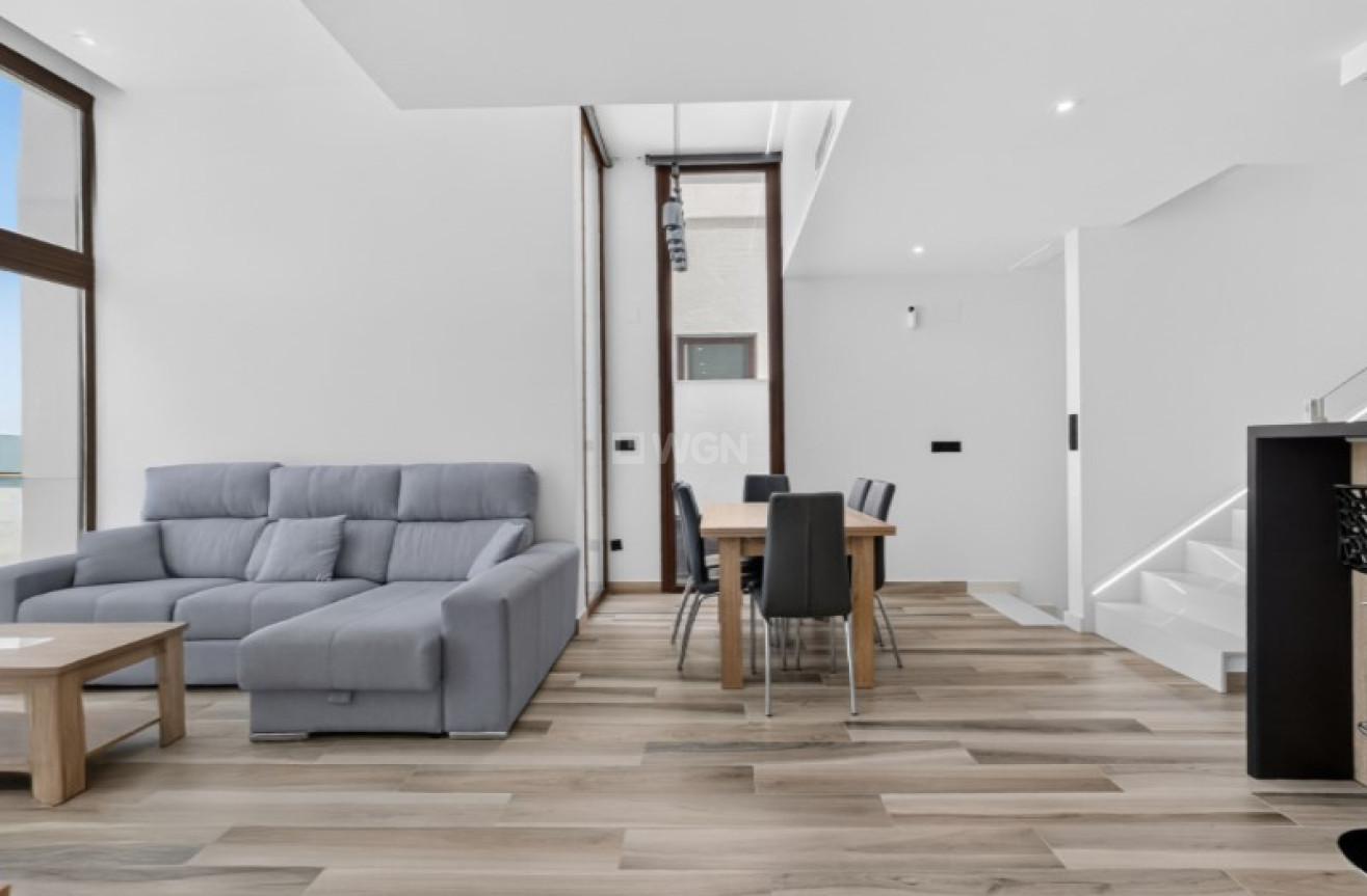 Odsprzedaż - Villa - Torrevieja - Costa Blanca