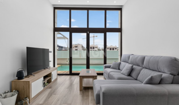 Odsprzedaż - Villa - Torrevieja - Costa Blanca
