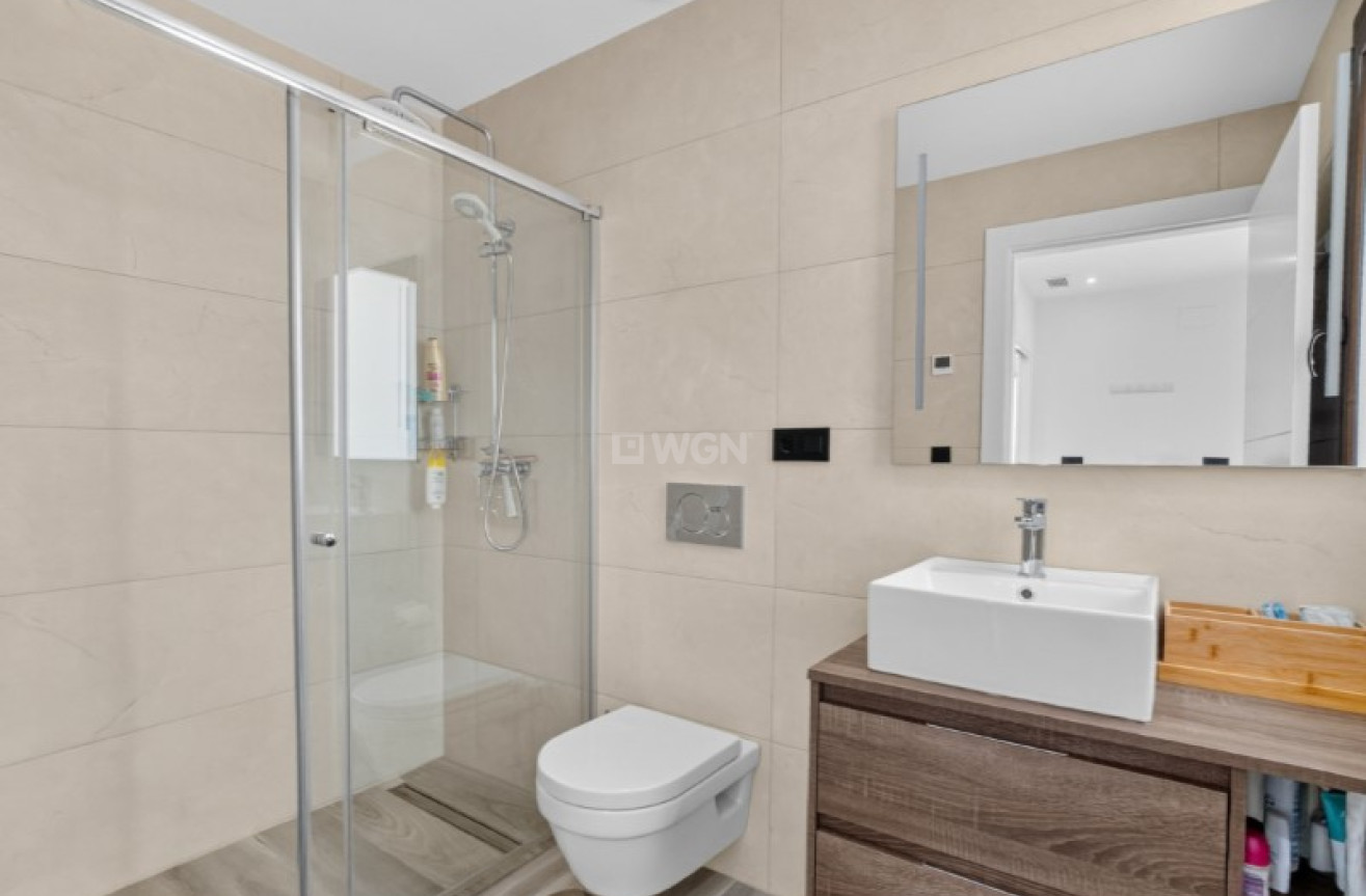 Odsprzedaż - Villa - Torrevieja - Costa Blanca