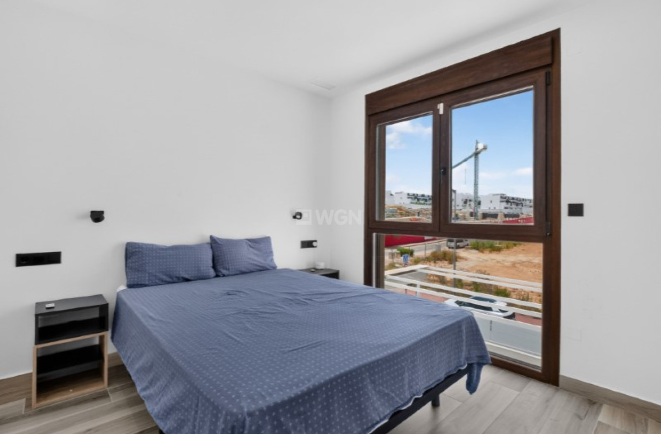 Odsprzedaż - Villa - Torrevieja - Costa Blanca