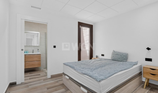 Odsprzedaż - Villa - Torrevieja - Costa Blanca