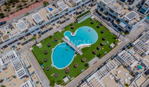 Odsprzedaż - Villa - Torrevieja - Costa Blanca