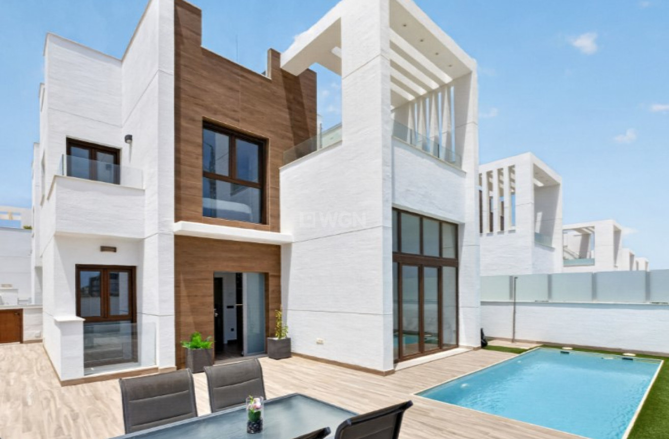 Odsprzedaż - Villa - Torrevieja - Costa Blanca