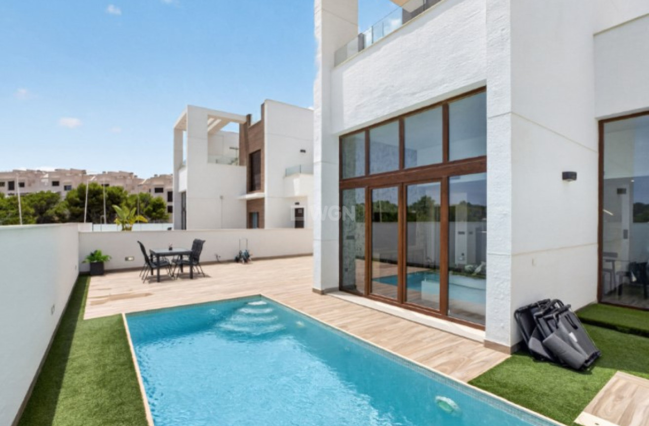 Odsprzedaż - Villa - Torrevieja - Costa Blanca