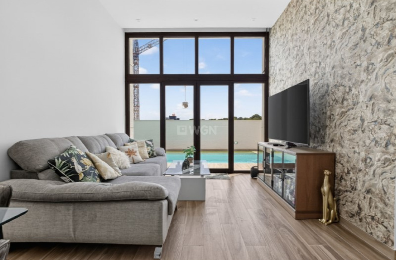 Odsprzedaż - Villa - Torrevieja - Costa Blanca