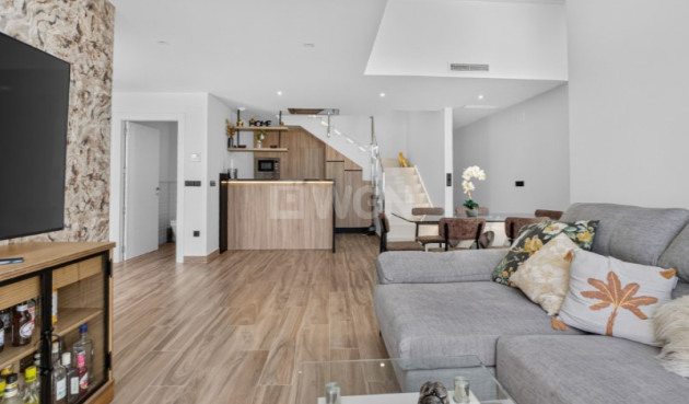 Odsprzedaż - Villa - Torrevieja - Costa Blanca