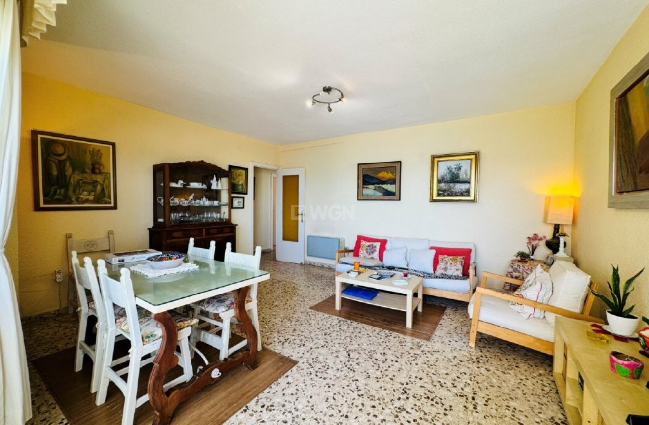 Odsprzedaż - Mieszkanie w bloku - La Mata - Costa Blanca