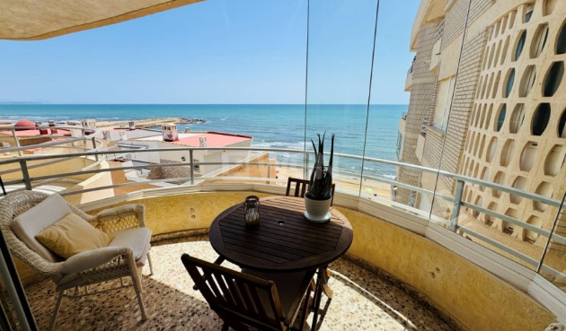 Odsprzedaż - Mieszkanie w bloku - La Mata - Costa Blanca