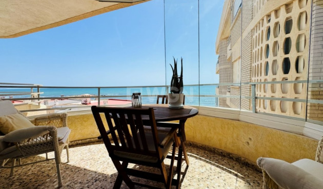 Odsprzedaż - Mieszkanie w bloku - La Mata - Costa Blanca