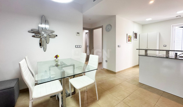 Odsprzedaż - Mieszkanie w bloku - Santa Pola - Costa Blanca