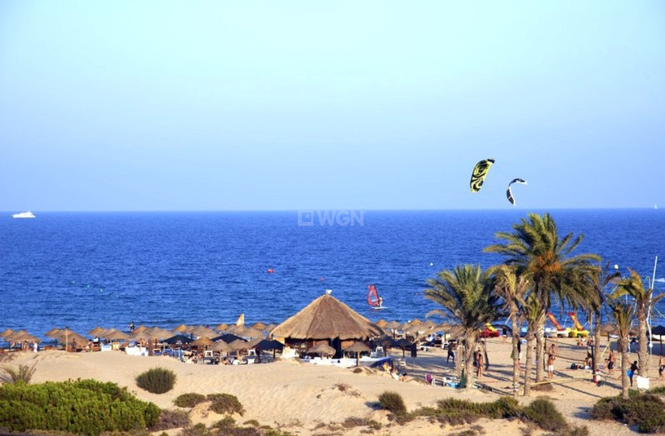 Odsprzedaż - Mieszkanie w bloku - Santa Pola - Costa Blanca