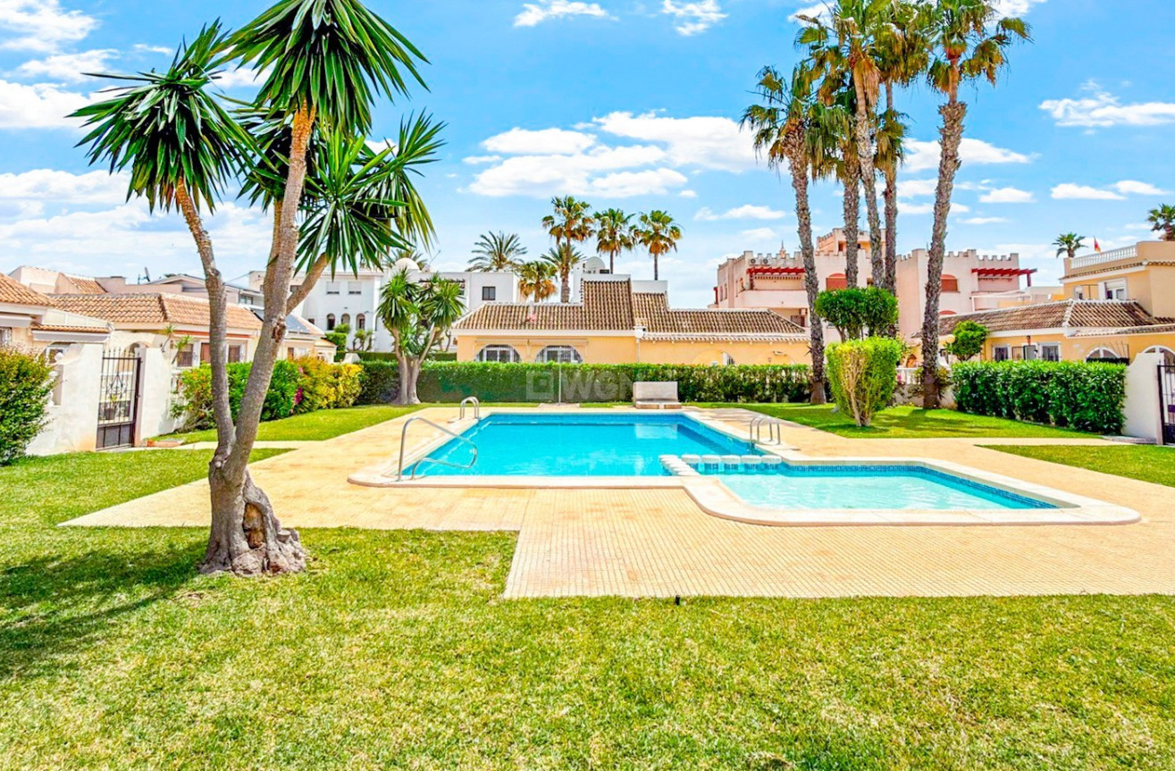 Odsprzedaż - Bungalow - Los Alcázares - Costa Calida
