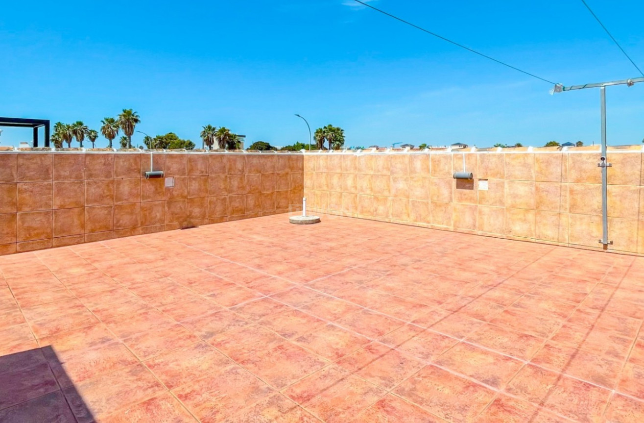Odsprzedaż - Bungalow - Los Alcázares - Costa Calida