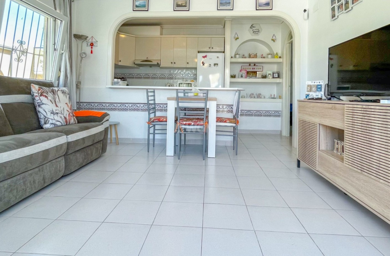 Odsprzedaż - Bungalow - Los Alcázares - Costa Calida