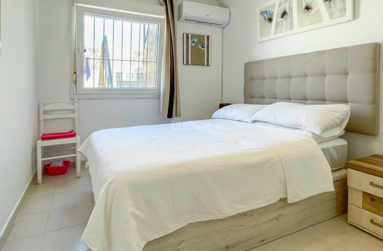 Odsprzedaż - Bungalow - Los Alcázares - Costa Calida