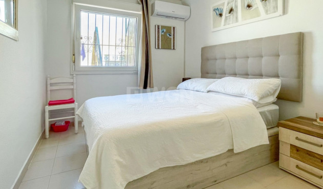 Odsprzedaż - Bungalow - Los Alcázares - Costa Calida