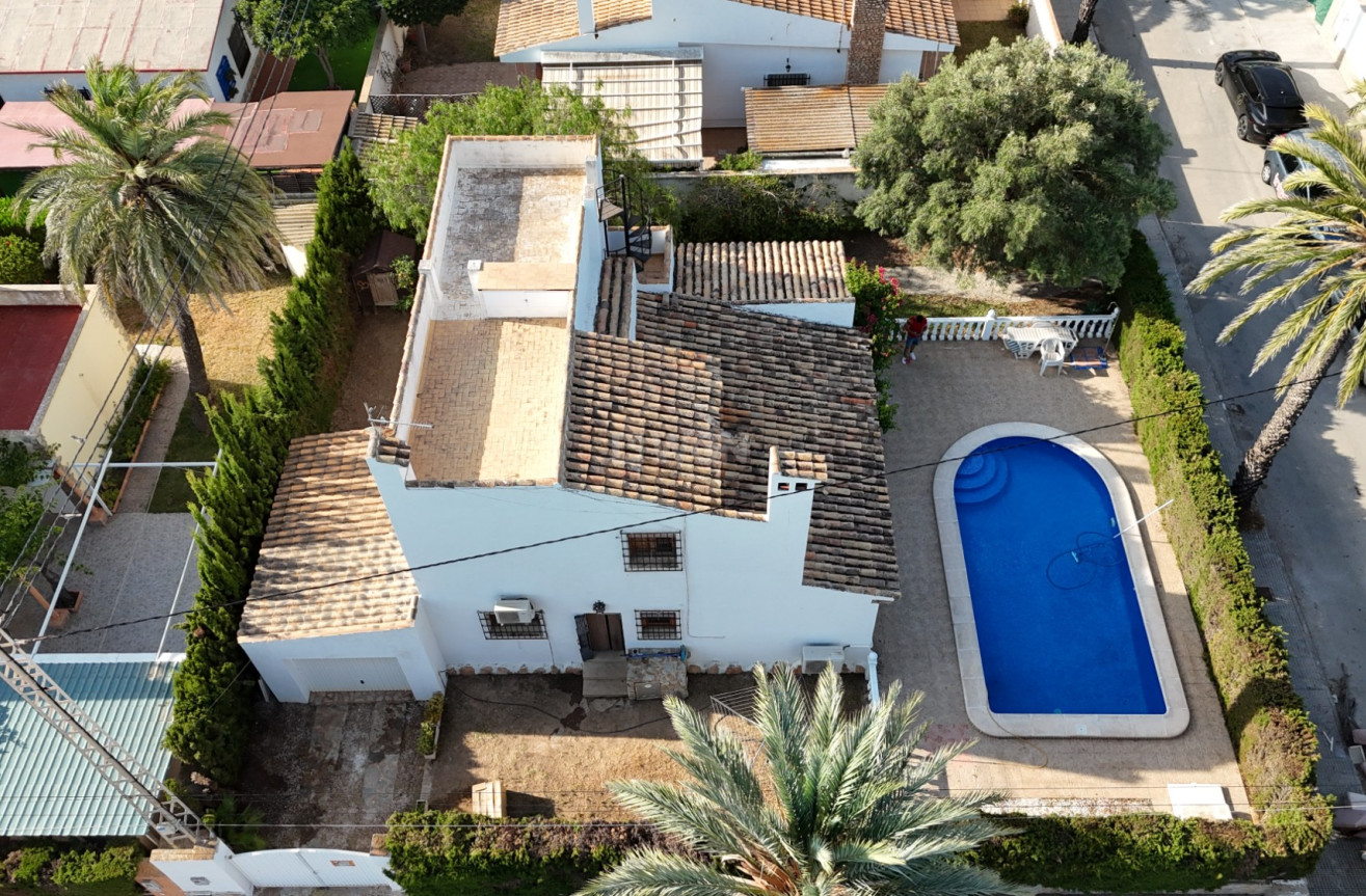 Odsprzedaż - Villa - Cabo Roig - Costa Blanca