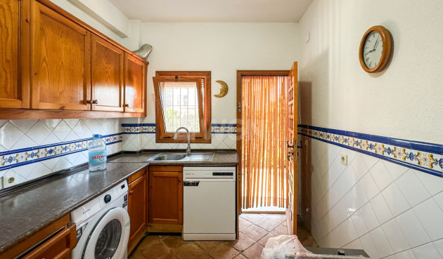 Odsprzedaż - Villa - Cabo Roig - Costa Blanca