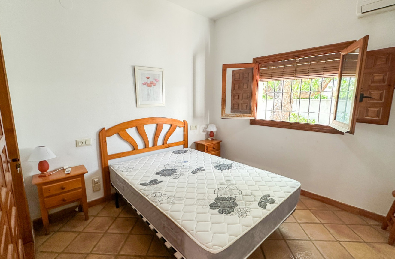 Odsprzedaż - Villa - Cabo Roig - Costa Blanca