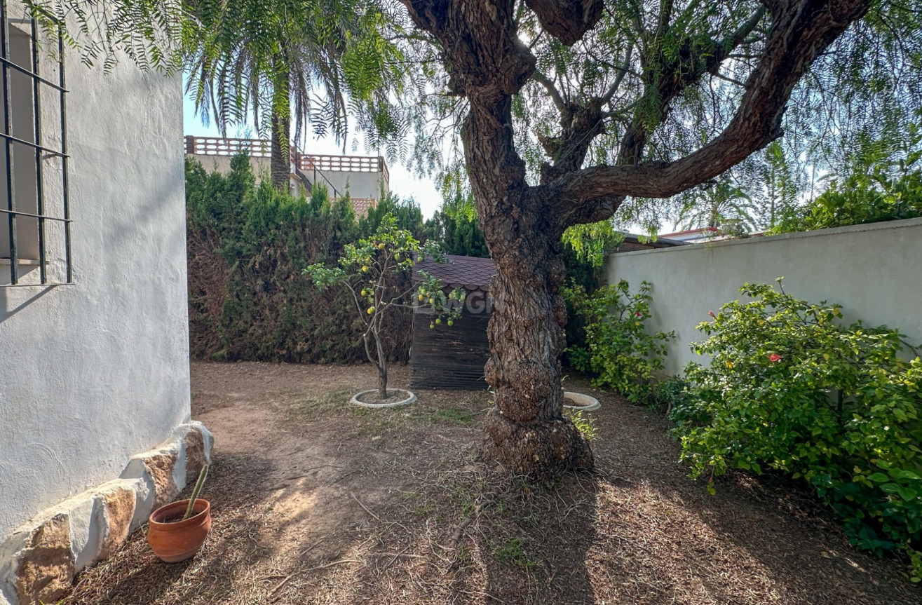 Odsprzedaż - Villa - Cabo Roig - Costa Blanca
