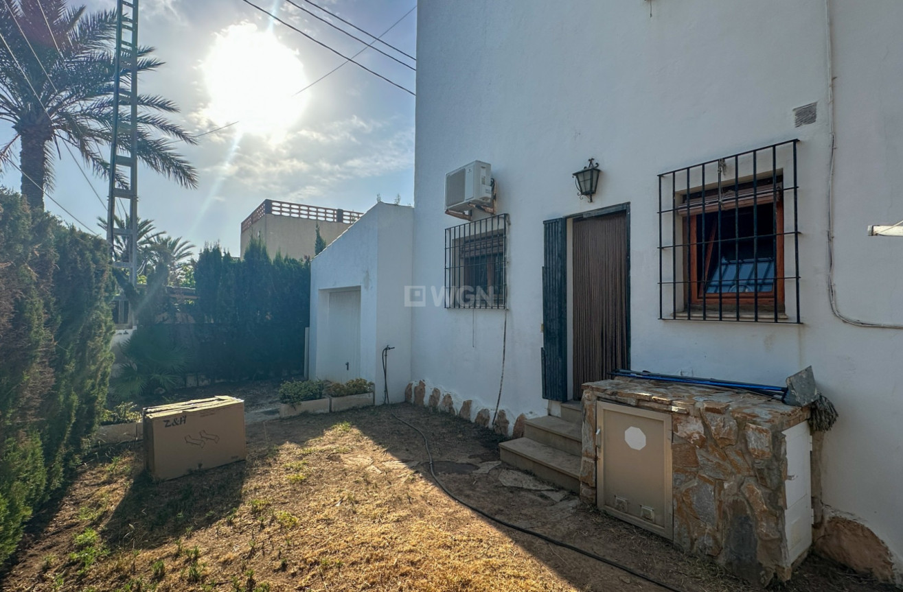 Odsprzedaż - Villa - Cabo Roig - Costa Blanca