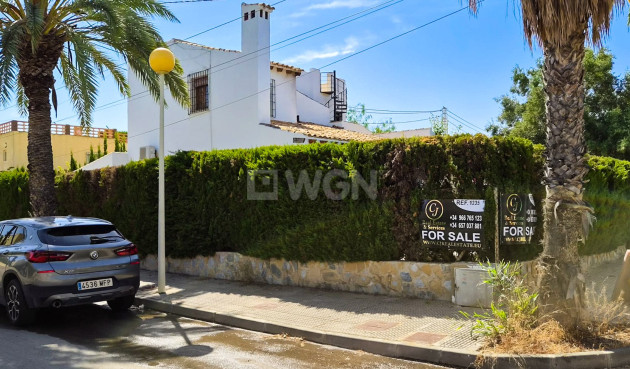 Odsprzedaż - Villa - Cabo Roig - Costa Blanca