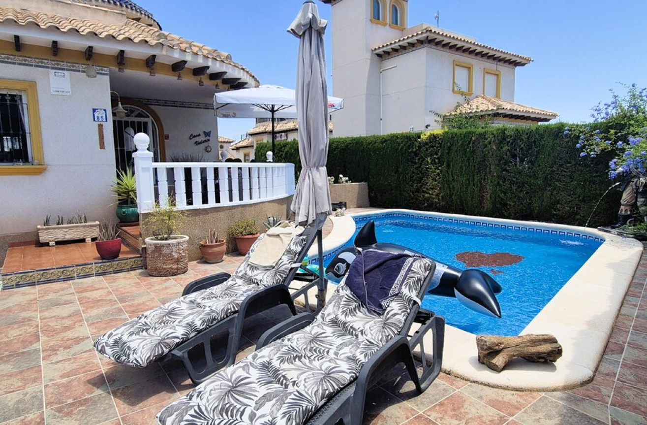 Odsprzedaż - Villa - Villamartin - Costa Blanca