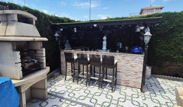 Odsprzedaż - Villa - Villamartin - Costa Blanca