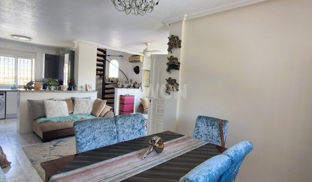Odsprzedaż - Villa - Villamartin - Costa Blanca