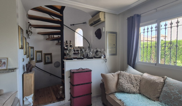 Odsprzedaż - Villa - Villamartin - Costa Blanca