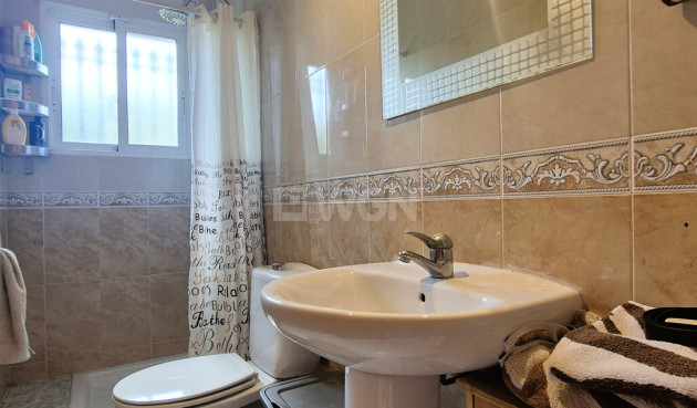 Odsprzedaż - Villa - Villamartin - Costa Blanca