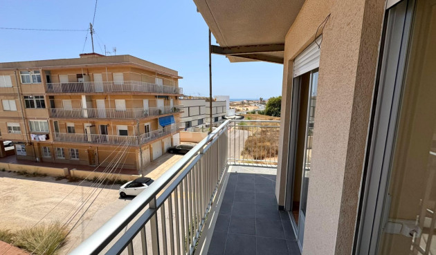 Odsprzedaż - Mieszkanie w bloku - Torrevieja - Miramar - Torre Del Moro