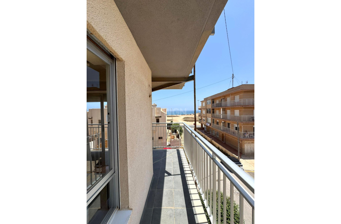 Odsprzedaż - Mieszkanie w bloku - Torrevieja - Miramar - Torre Del Moro
