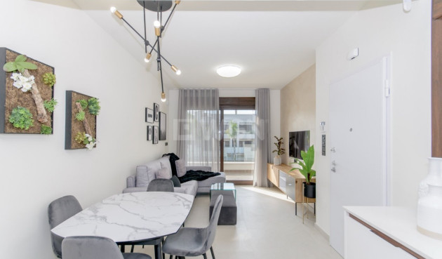Nowy budynek - Bungalow - Torrevieja - Los Balcones
