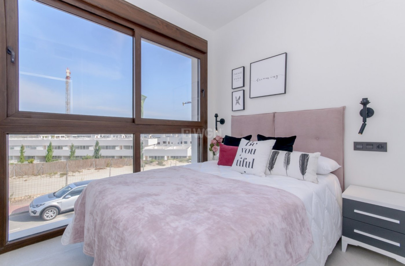 Nowy budynek - Bungalow - Torrevieja - Los Balcones
