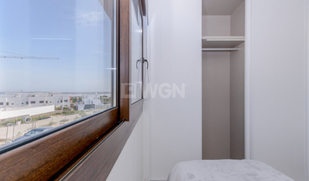 Nowy budynek - Bungalow - Torrevieja - Los Balcones