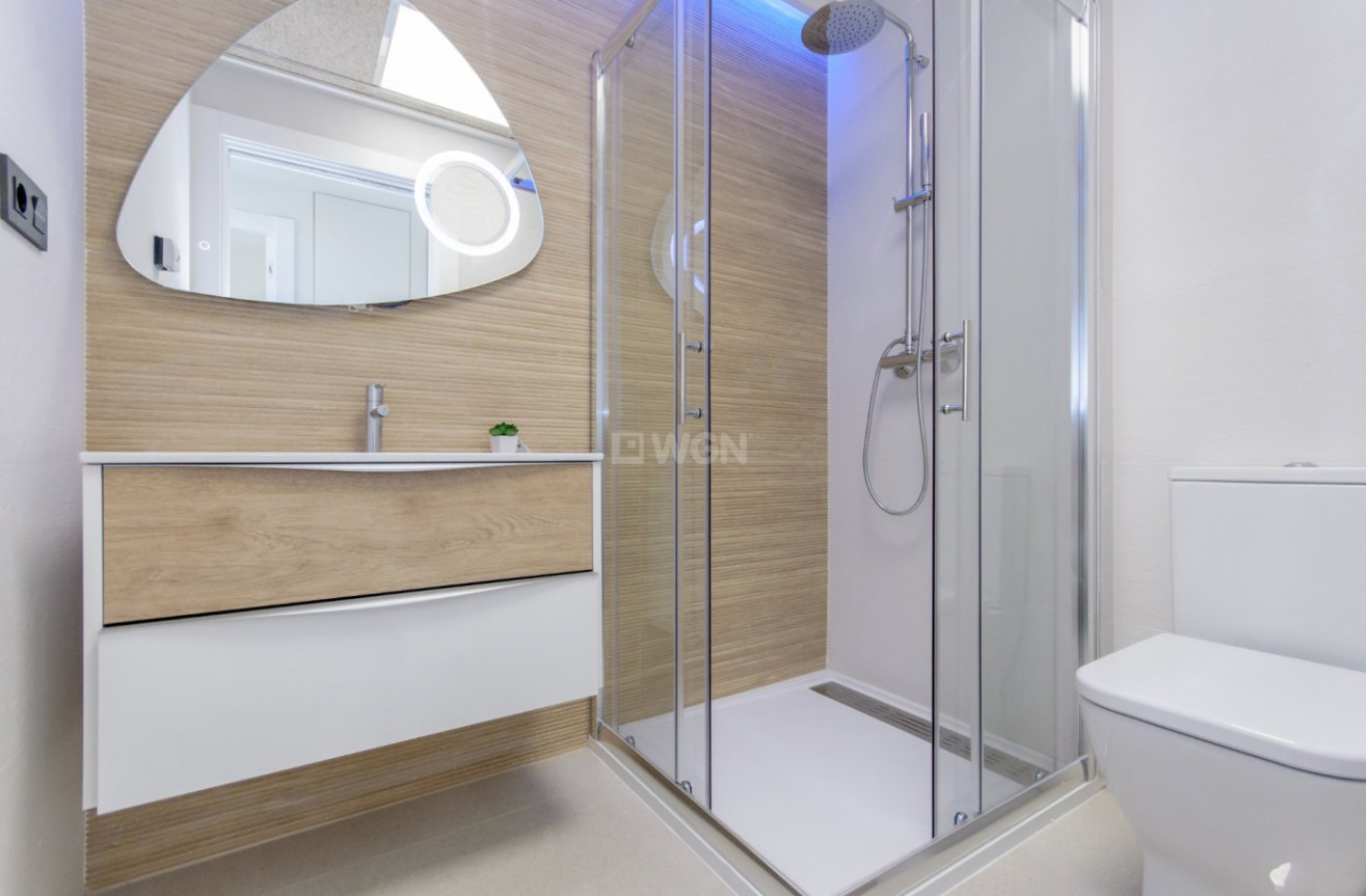 Nowy budynek - Bungalow - Torrevieja - Los Balcones