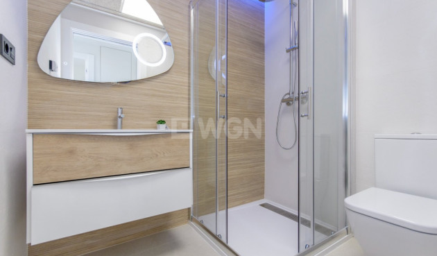 Nowy budynek - Bungalow - Torrevieja - Los Balcones